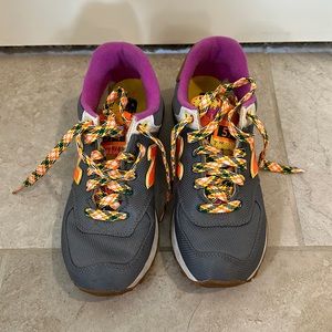 New balance sneakers
